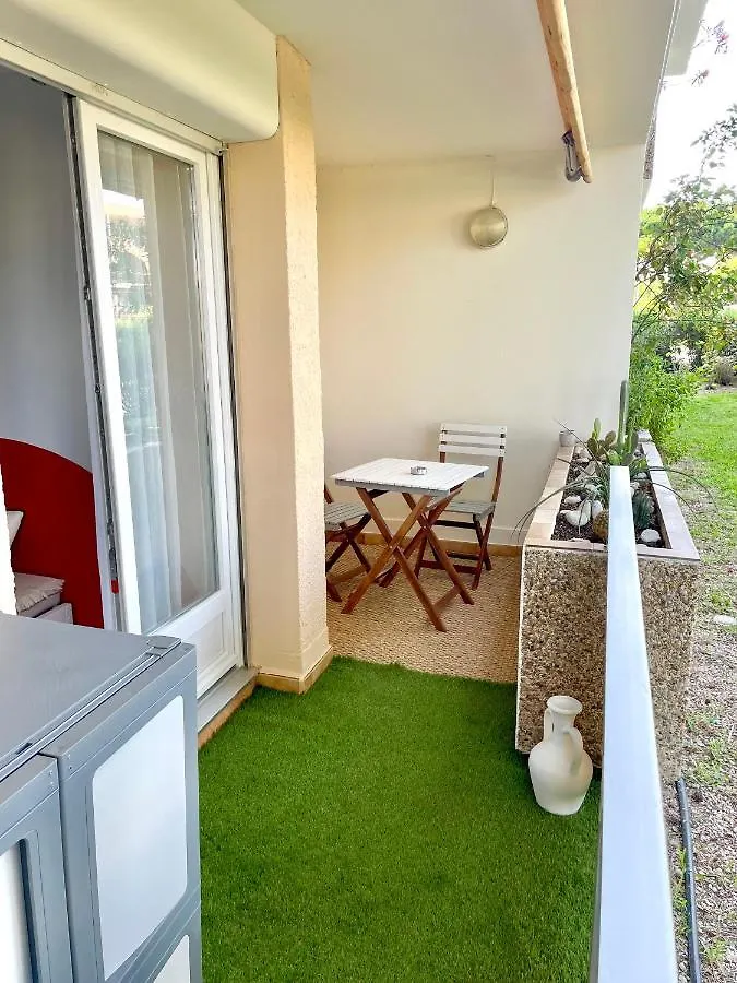 Appart cosy 4 personnes, à 400m de la plage Bormes-les-Mimosas 0*,